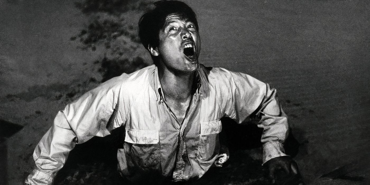 Eiji Okada as Niki Jumpei in Woman in the Dunes