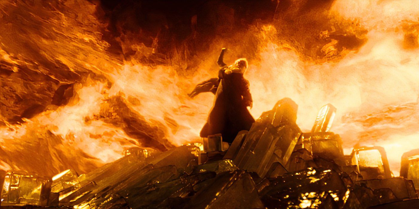 Dumbledore conjures a firestorm in "Harry Potter and the half-blood prince' 