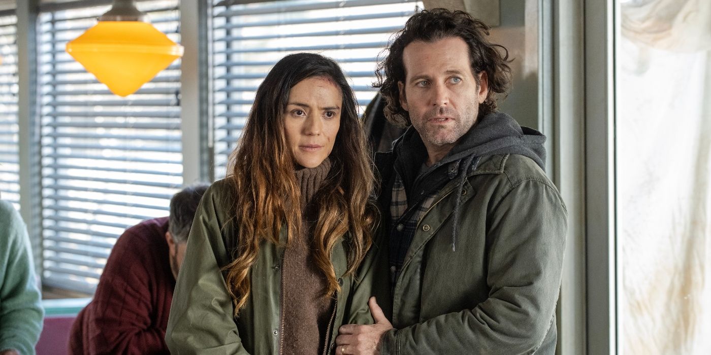 Catalina Sandino Moreno and Eion Bailey standing in a diner