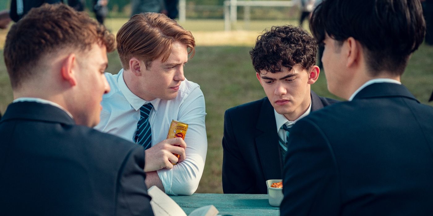 Kit Connor and Joe Locke in Heartstopper Season 3 Episode 4