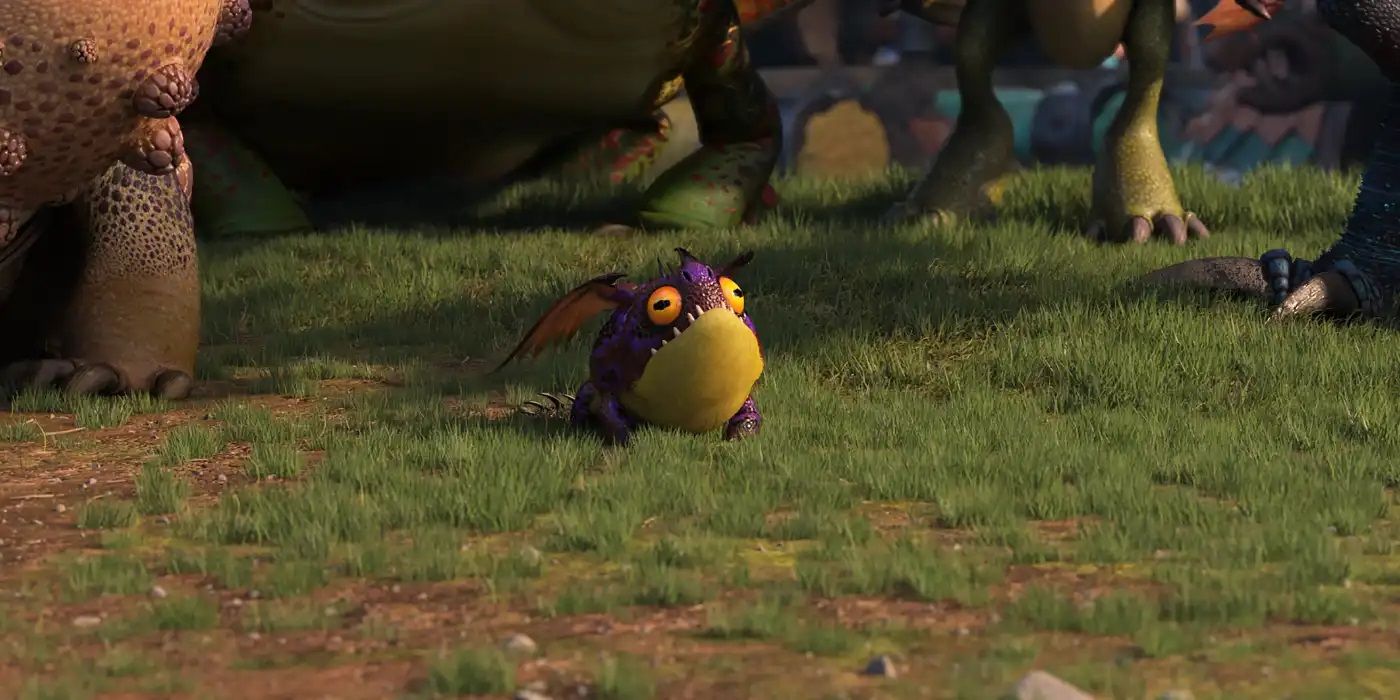 A Hobgobbler standing among other dragons in How to Train Your Dragon: The Hidden World