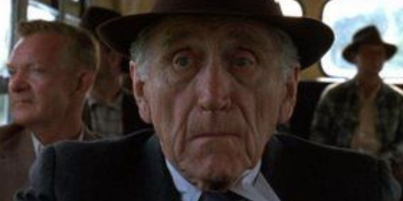 James Whitmore on the bus looking emmotional in &lsquo;The Shawshank Redemption&rsquo;
