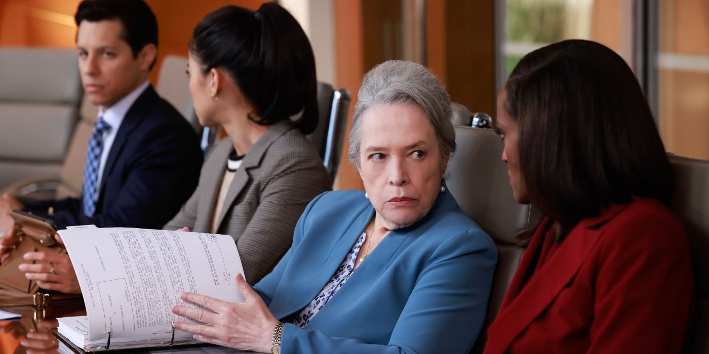 Kathy Bates, Skye P. Marshall, Leah Lewis, and David Del Rio sitting at a table