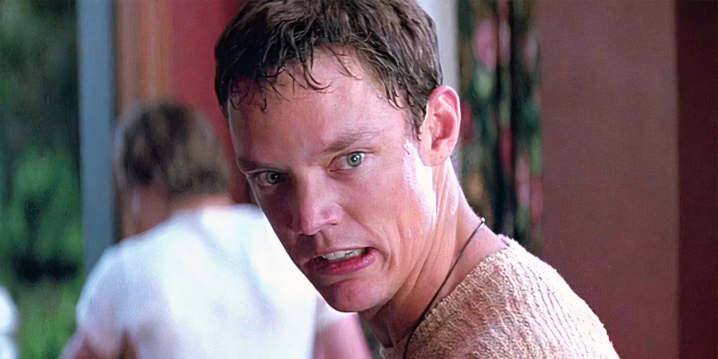 Matthew Lillard as Stu looking sweaty in Scream