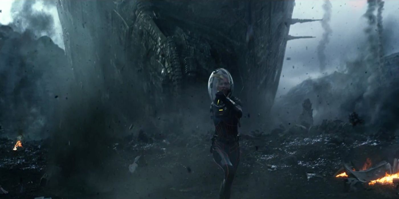 Image of the one of characters not running off to the side as the ship crash lands in Prometheus.