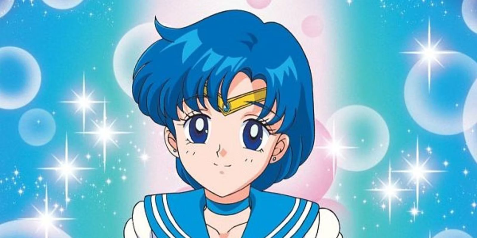 Sailor Mercury sonriendo suavemente con burbujas flotando en el fondo de Sailor Moon