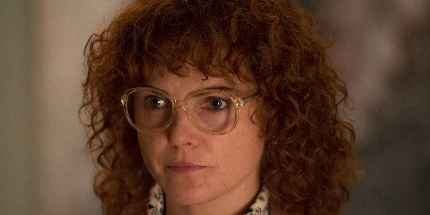 Keri Russell as Elizabeth Jennings in disguise in 'The Americans'