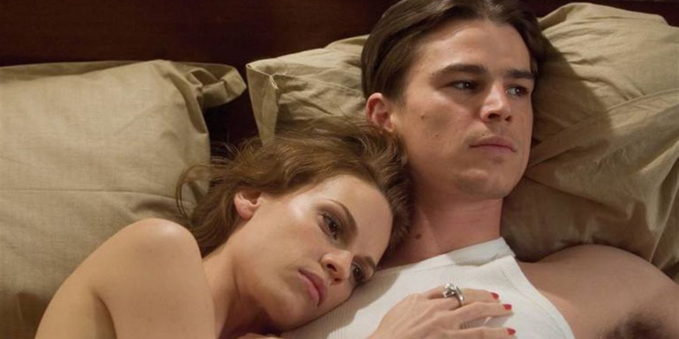 Josh Hartnett and Hilary Swank in bed in &lsquo;The Black Dahlia&rsquo;