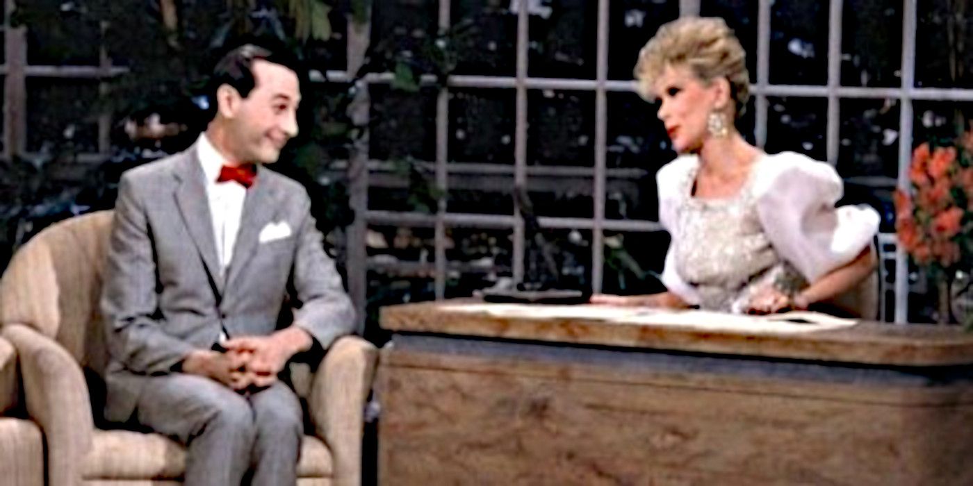 Host Joan Rivers speaks to her guest Pee Wee Herman on &lsquo;The Late Show Starring Joan Rivers.'
