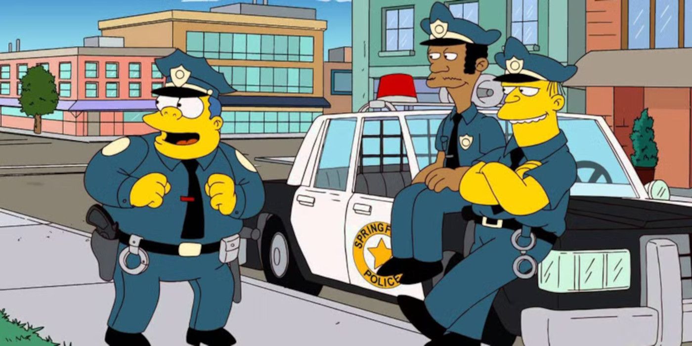 Mientras dos oficiales se apoyan en su patrulla, el jefe Wiggum mira algo fuera de cuadro y sonríe.