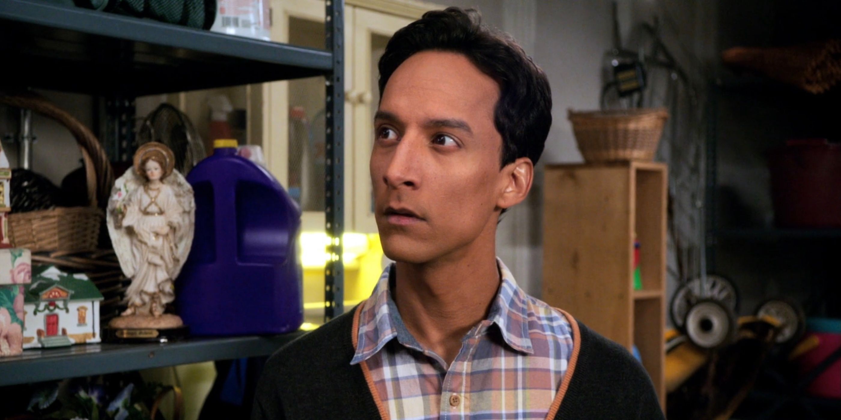Abed narrates the Thanksgiving episode of Community.