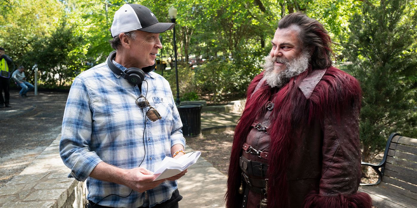 Bobby Farrelly talking to Jack Black dressed as Santa/Satan on the set of Dear Santa