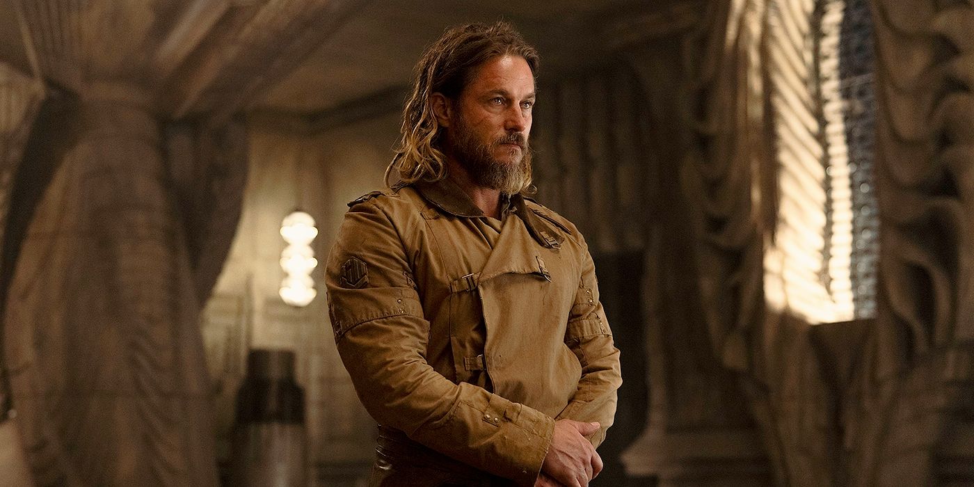 Travis Fimmel as Desmond Hart in Dune: Prophecy