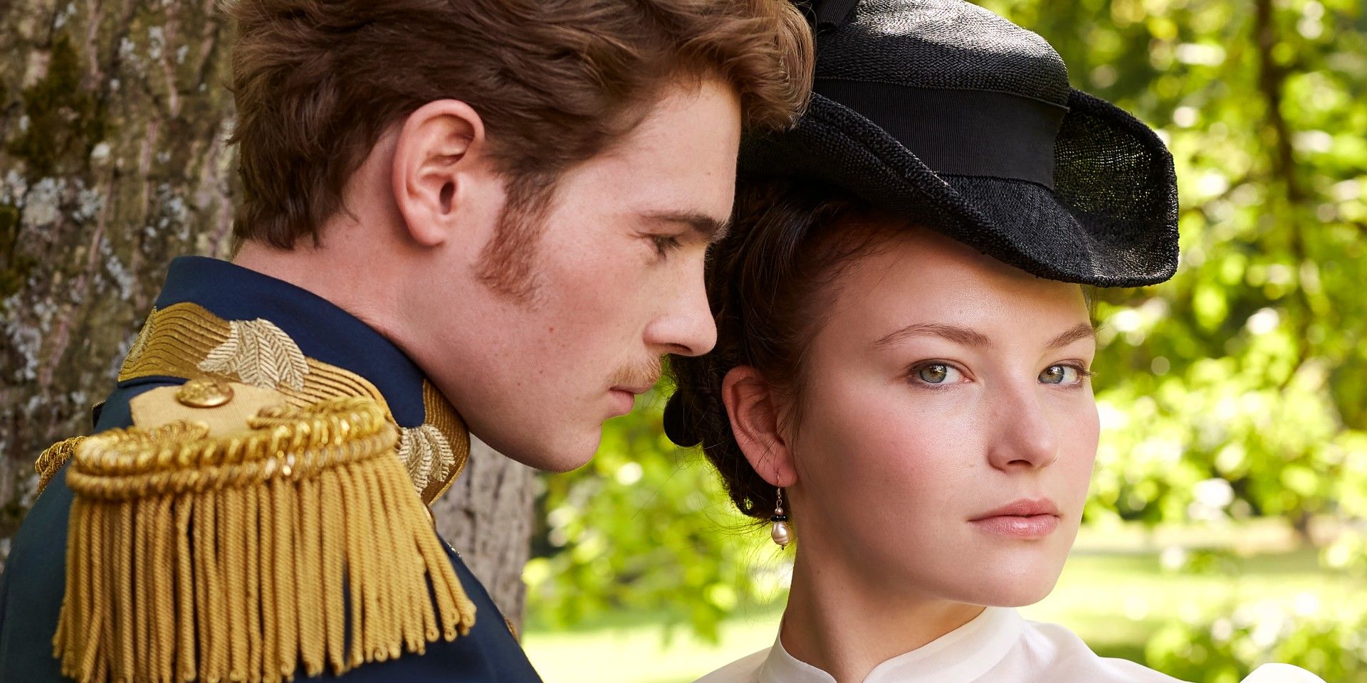 The Empress promo photo with Devrim Lingnau and Philip Froissant close together outside