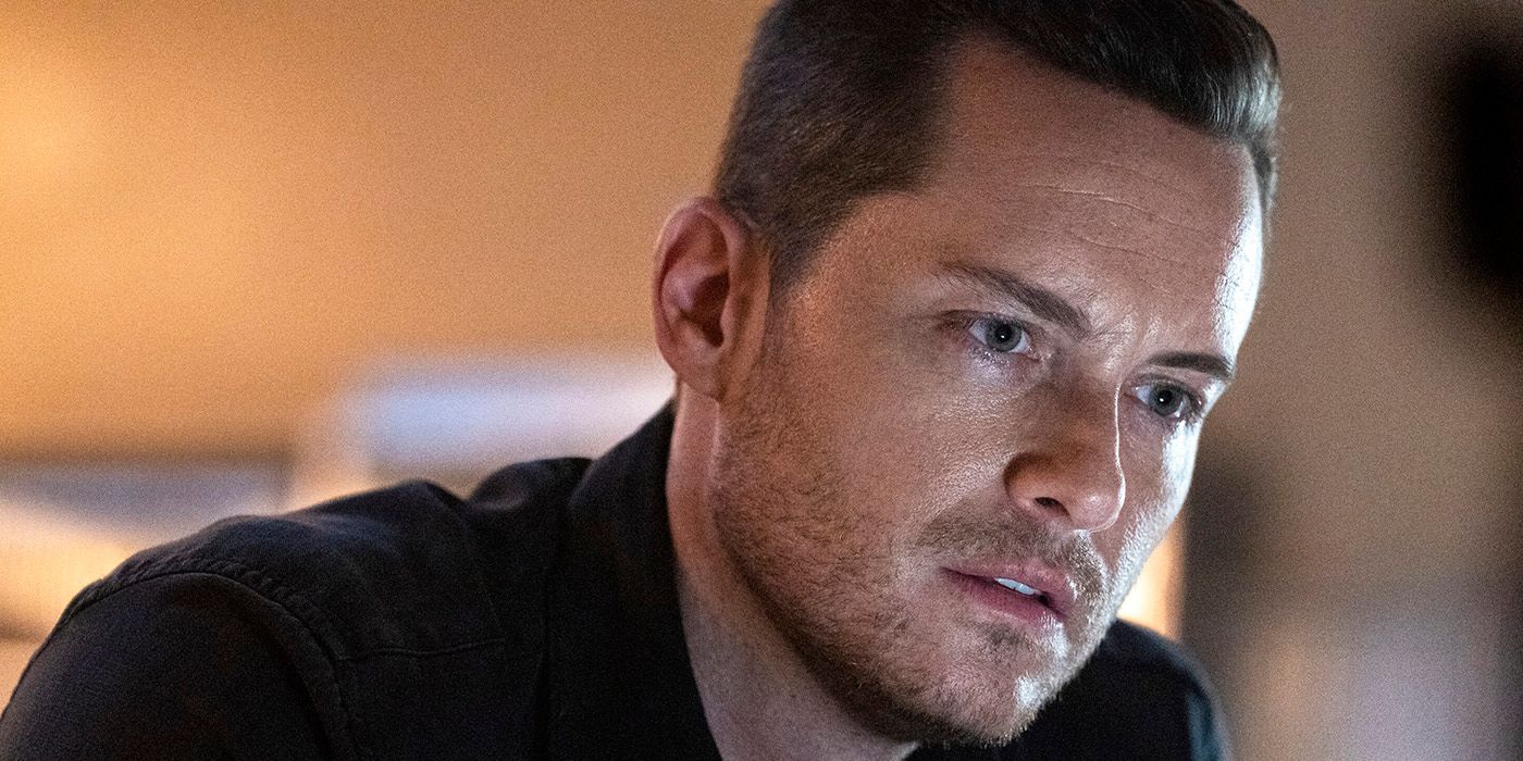 Jesse Lee Soffer as Supervisory Special Agent Wesley "Wes" Mitchell in FBI International Season 4 Episode 4