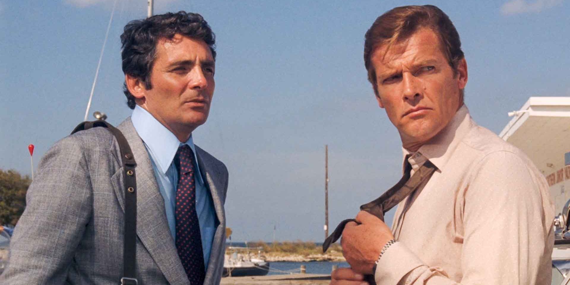 Felix Leiter (David Hedison) and James Bond (Roger Moore) in 'Live and Let Die'