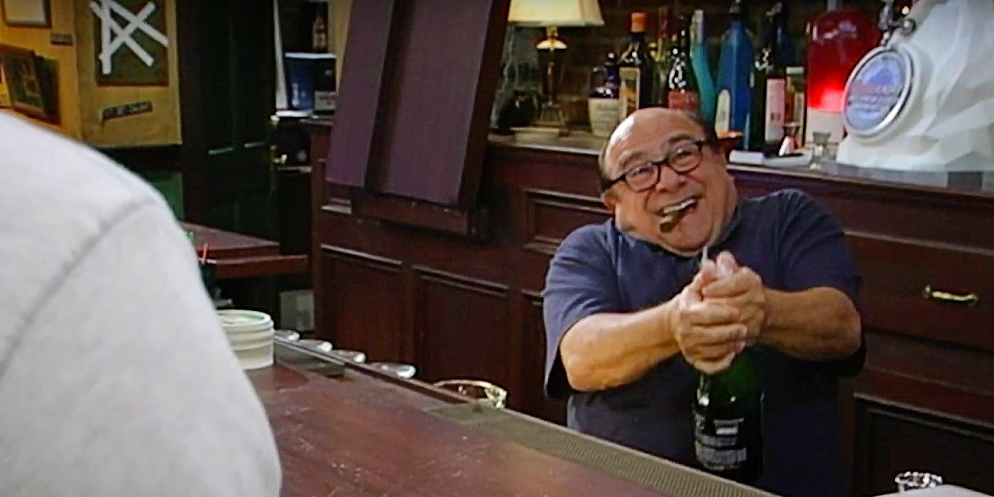 Frank Reynolds popping champagne in It&rsquo;s Always Sunny in Philadelphia Season 3