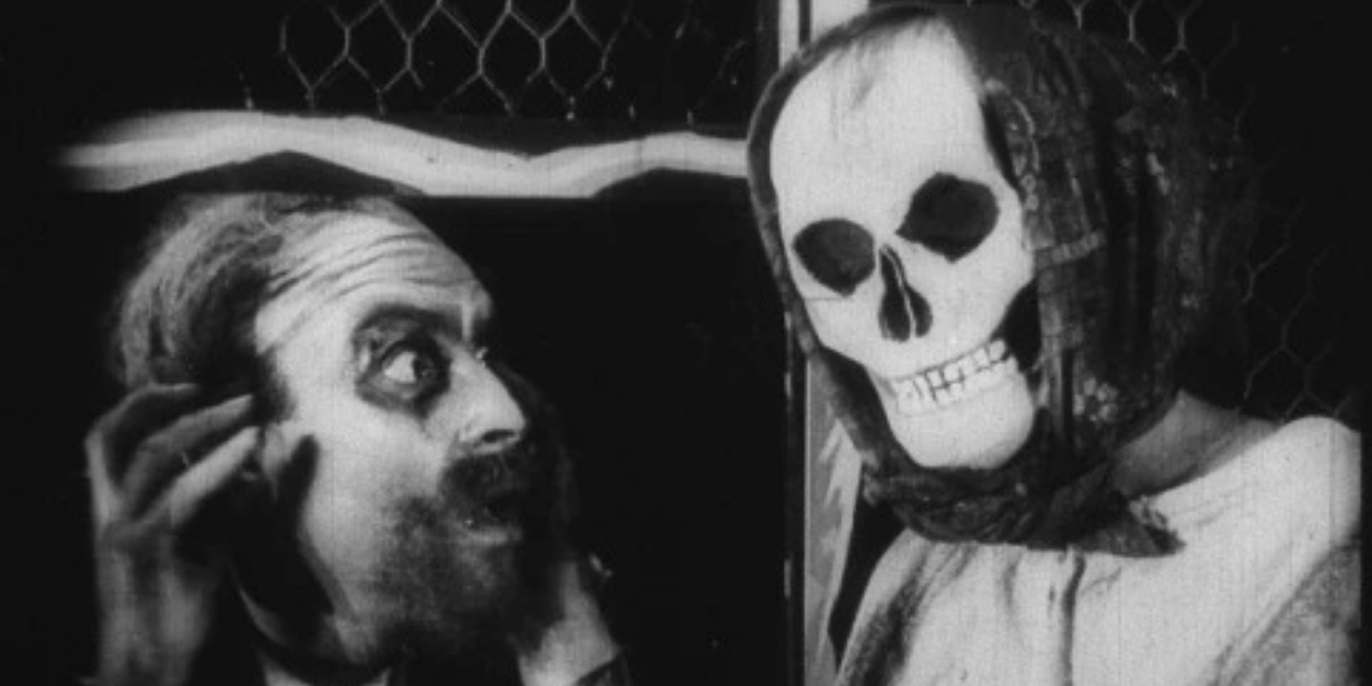 The Cashier (Ernst Deutsch) observes as the girl&rsquo;s (Roma Bahn) face is replaced by the face of death in the 1920 film &lsquo;From Morn to Midnight&rsquo; (&lsquo;Von Morgens bis Mitternachts&rsquo;).