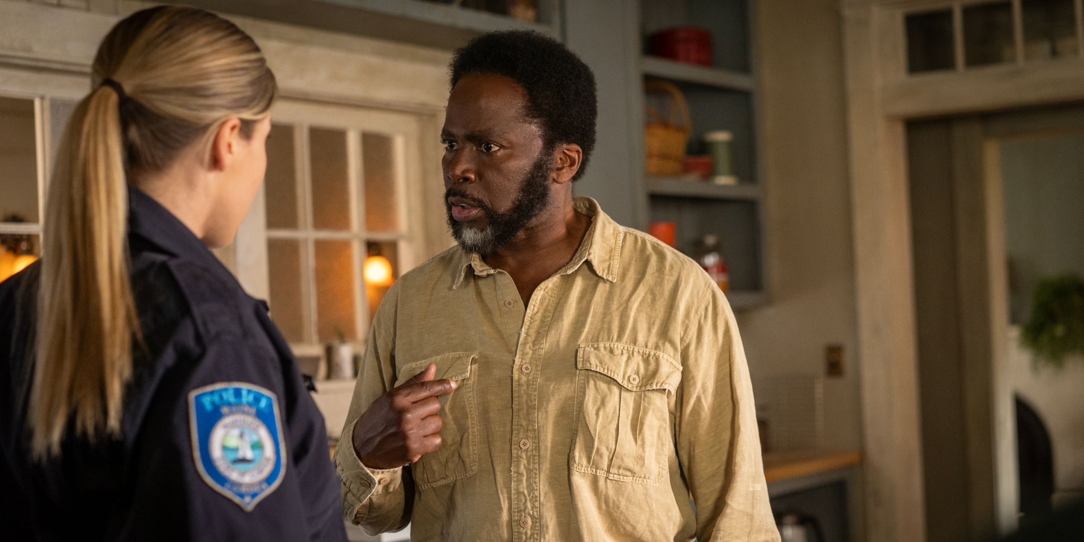 Harold Perrineau as Boyd and Samantha Brown as Acosta in From Season 3 Finale