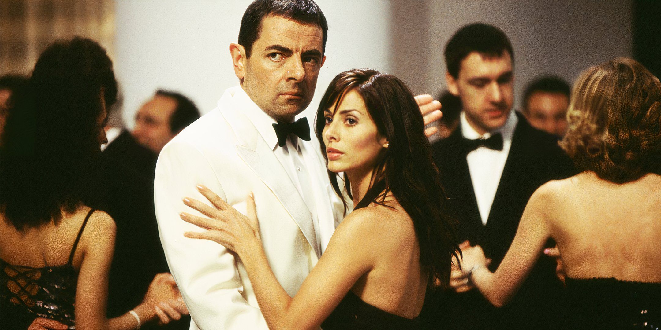 Rowan Atkinson and Natalie Imbruglia in Johnny English