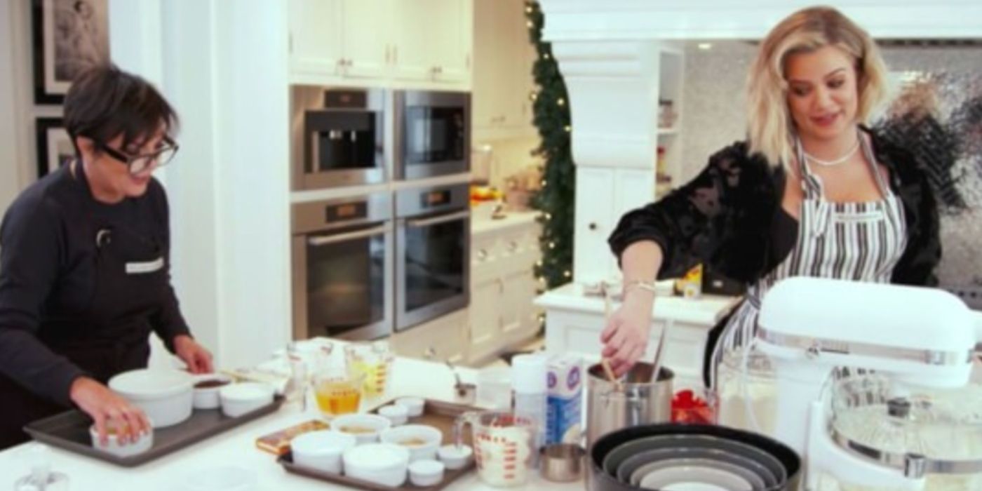 Kris and Khloe Kardashian in the kitchen cooking on 'Keeping Up with the Kardashians.'