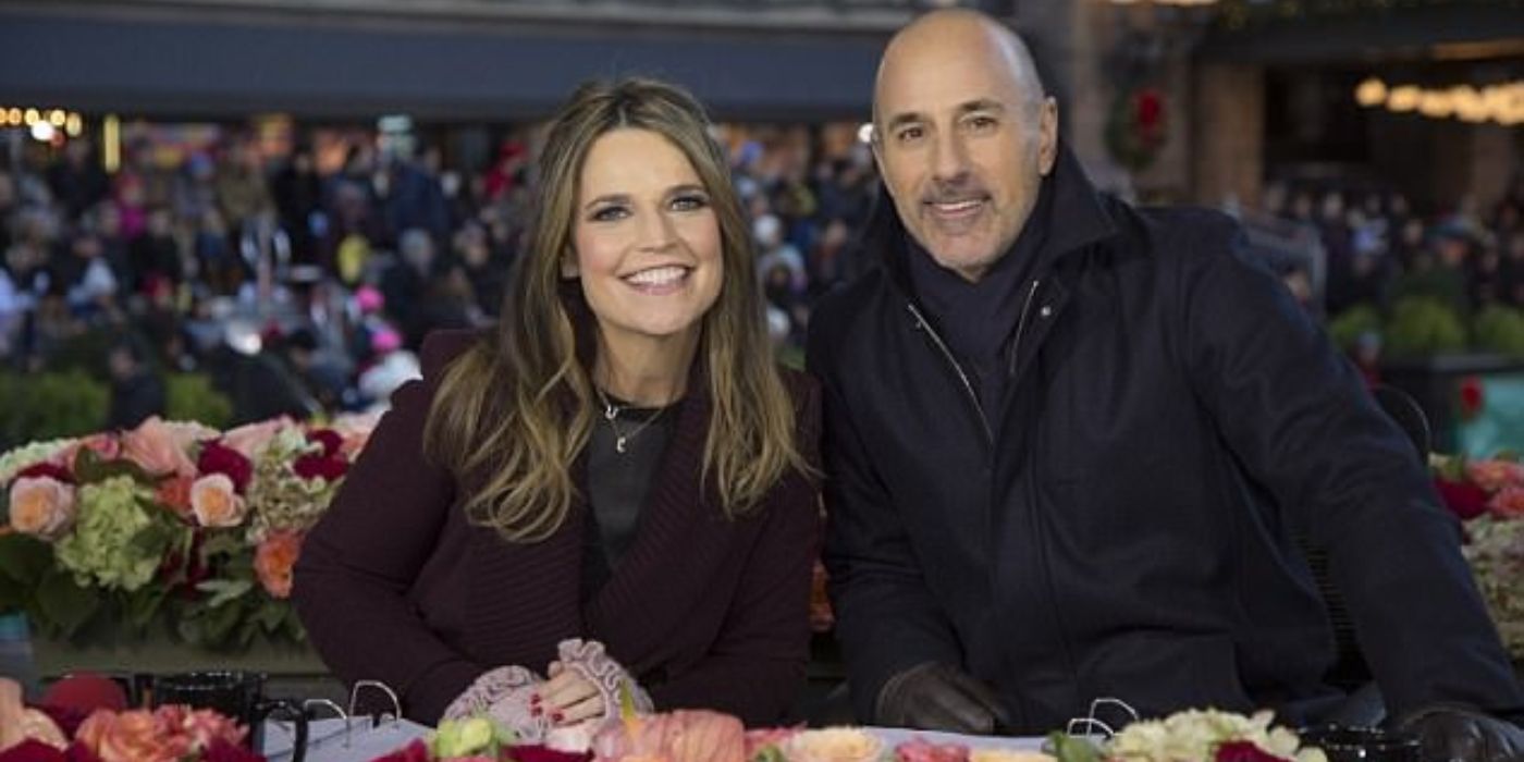 Savannah Guthrie y Matt Lauer durante el Desfile del Día de Acción de Gracias de Macy's 2017.