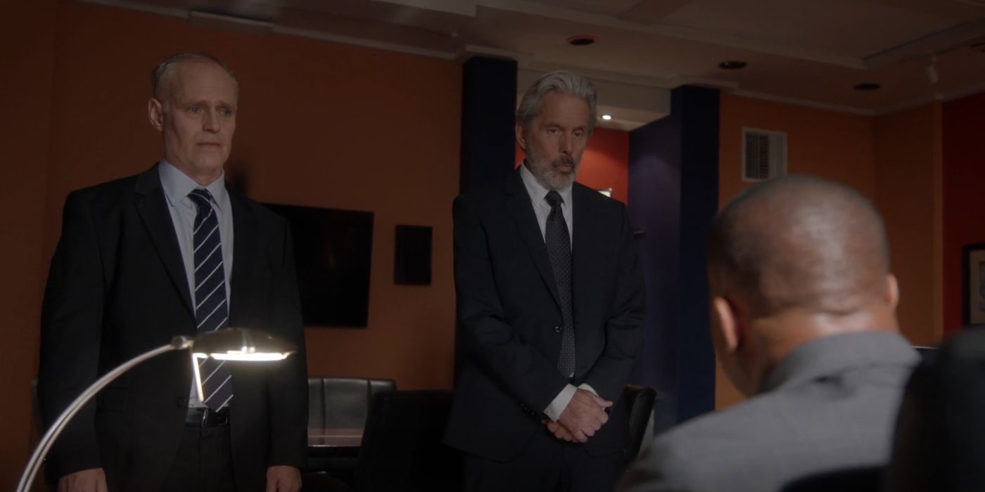 Wayne Sweeney (Erik Passoja) and Alden Parker (Gary Cole) getting lectured by Leon Vance (Rocky Carroll) in NCIS