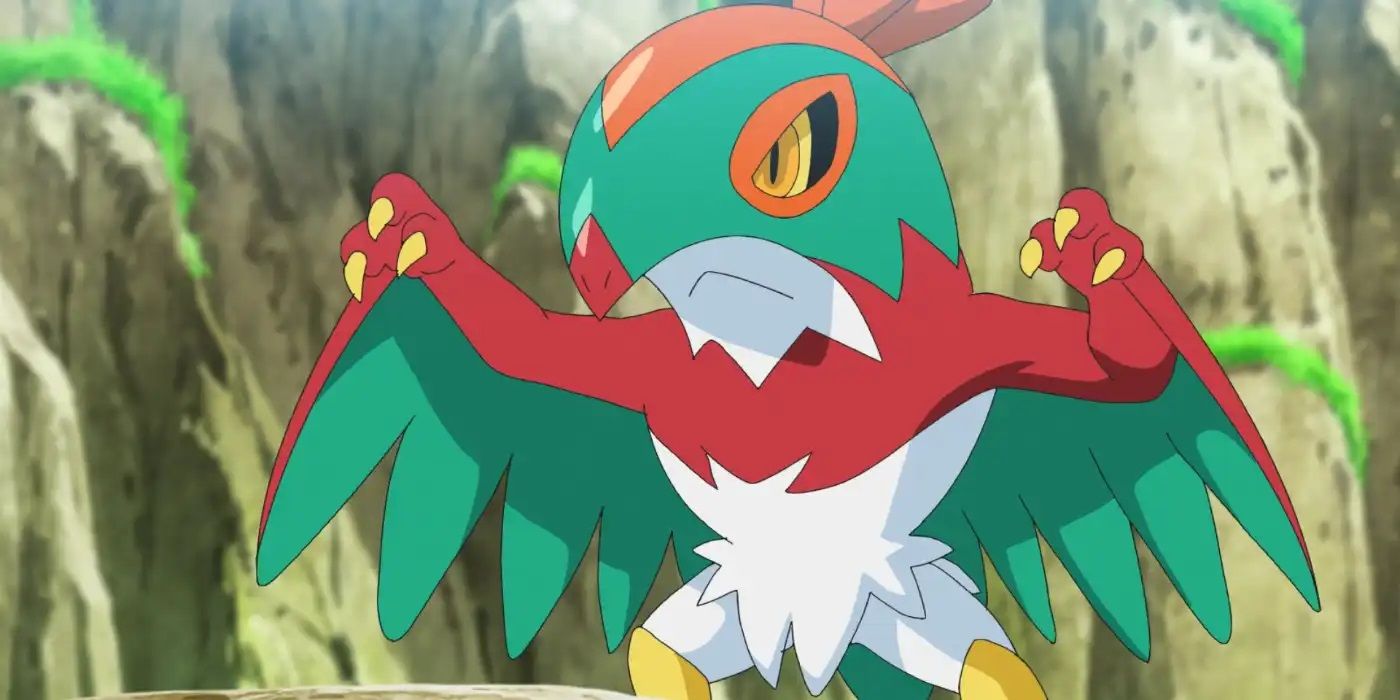 Hawlucha stands in a combat pose