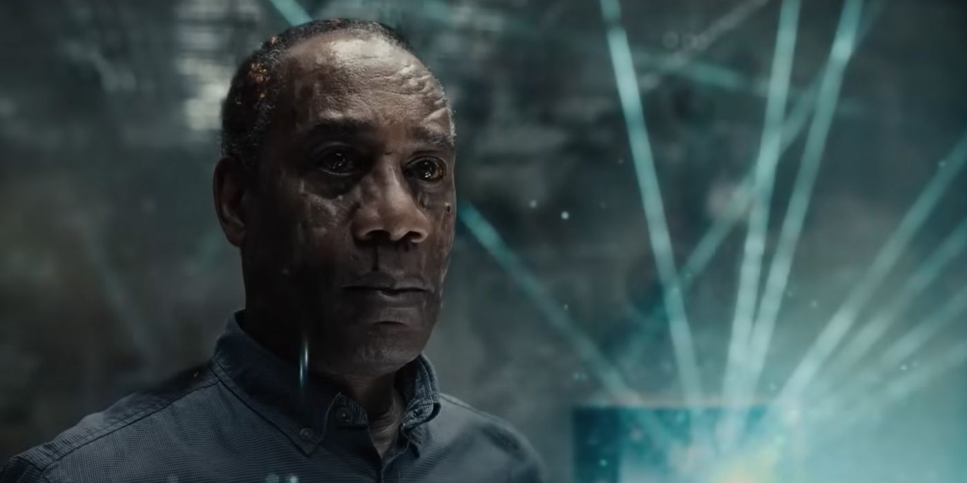 Silas Stone (Joe Morton) sacrifices himself in Zack Snyder's Justice League