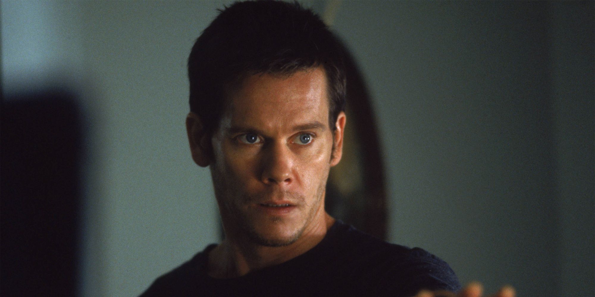 Kevin Bacon as Tom Witzky in Stir of Echoes