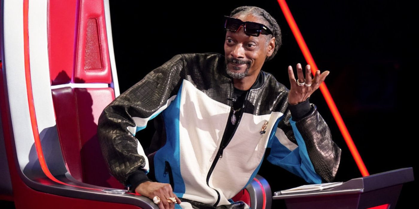 Snoop Dogg looks confused during the Playoffs on 'The Voice' Season 26.