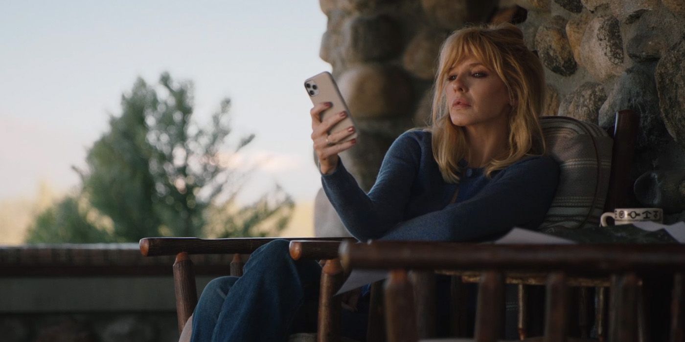 Beth Dutton (Kelly Reilly) contesta el teléfono en el episodio de 'Yellowstone' "Tres cincuenta y tres."