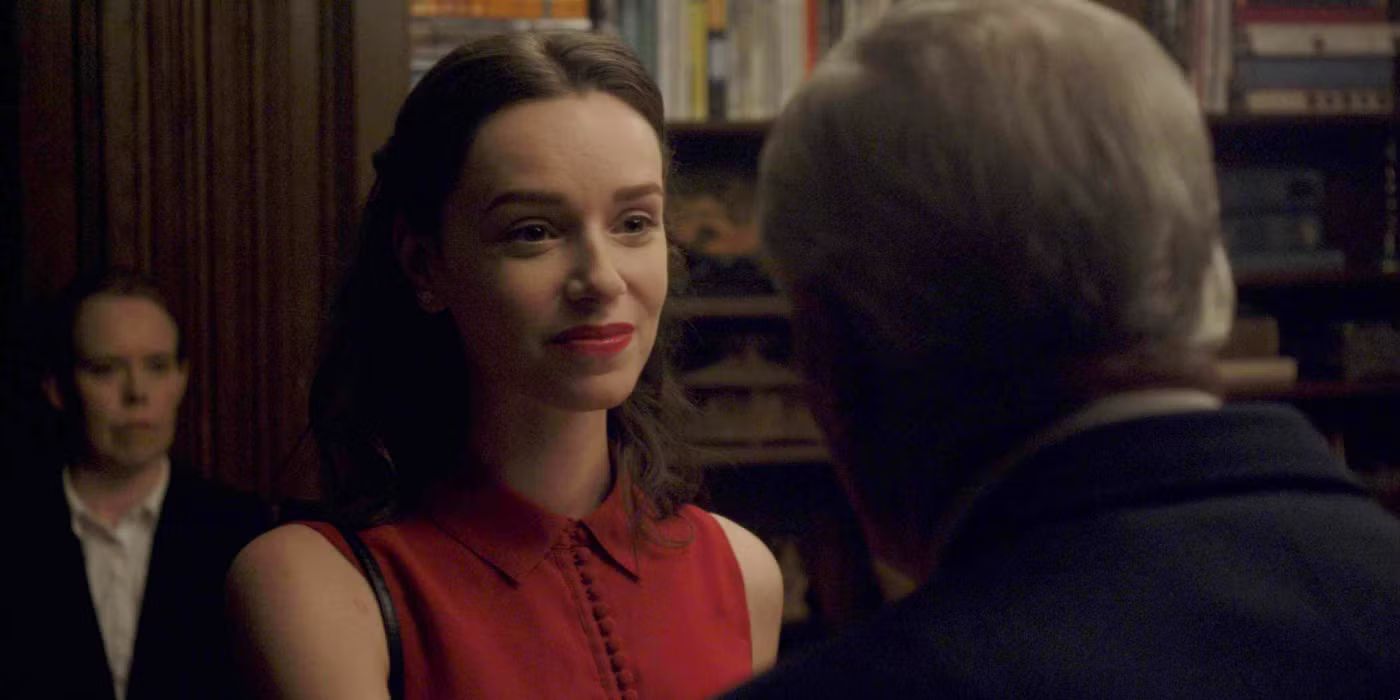 Alexandra Essoe in Starry Eyes