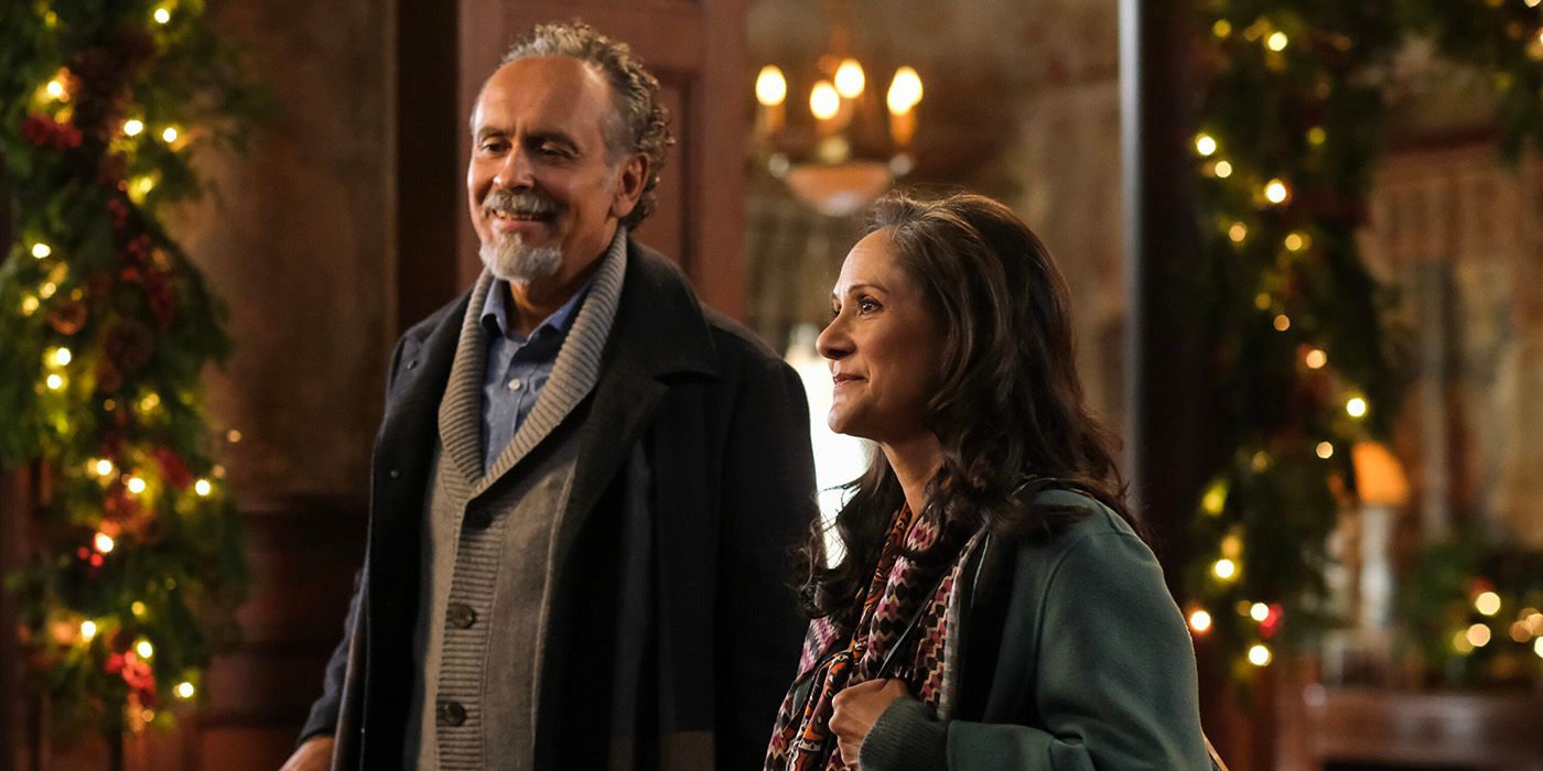 Bernard White como Mahesh y Sakina Jaffrey como Champa en Ghost Temporada 4 Episodio 8