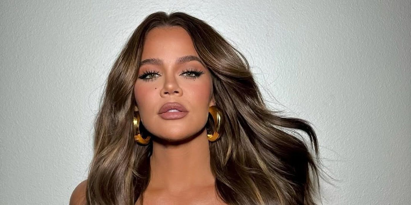 Khloe Kardashian stuns for a picture