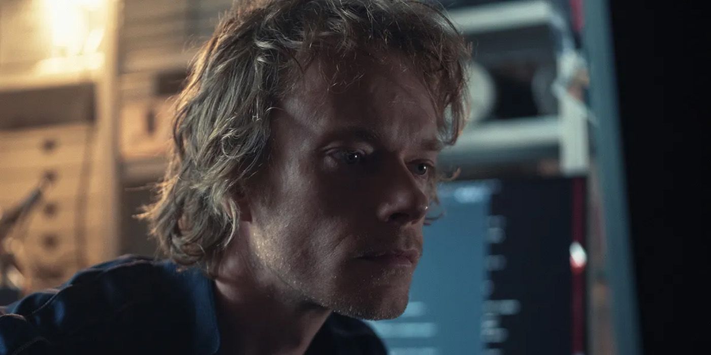 Alfie Allen in Safe Harbor