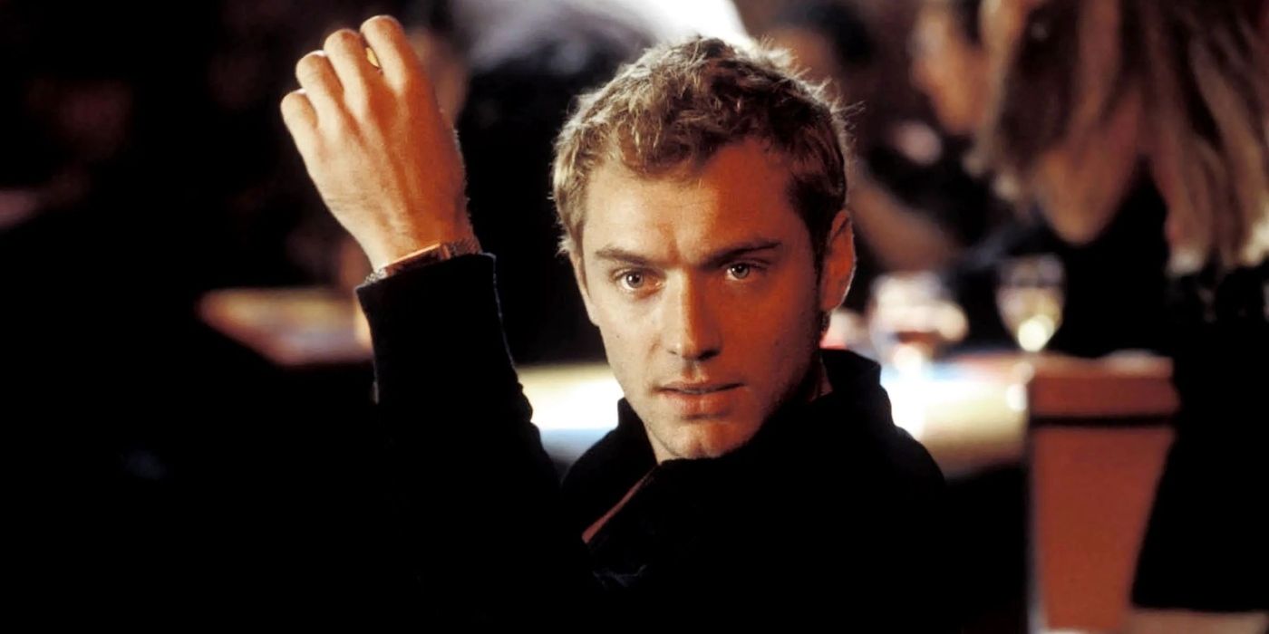 Alfie (Jude Law) dancing in &lsquo;Alfie&rsquo;-1