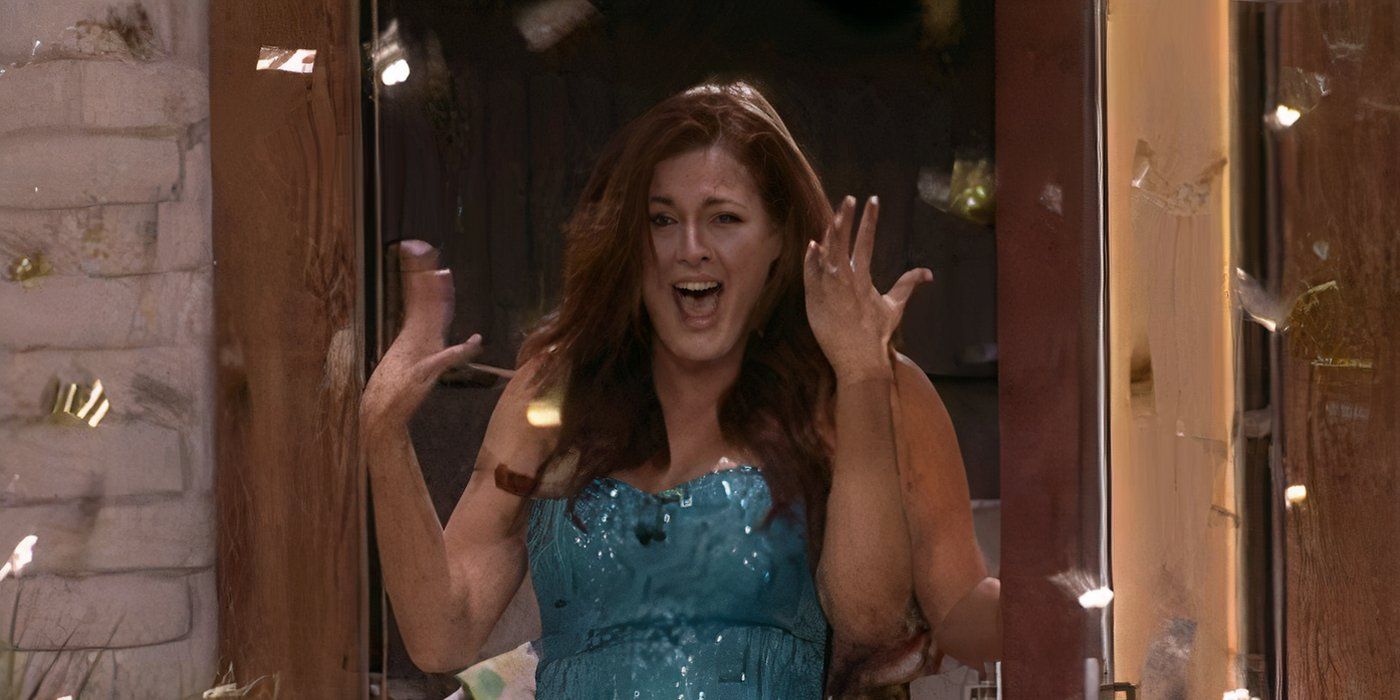 Returning player Rachel Reilly wins Big Brother 13 and is showered with confetti.