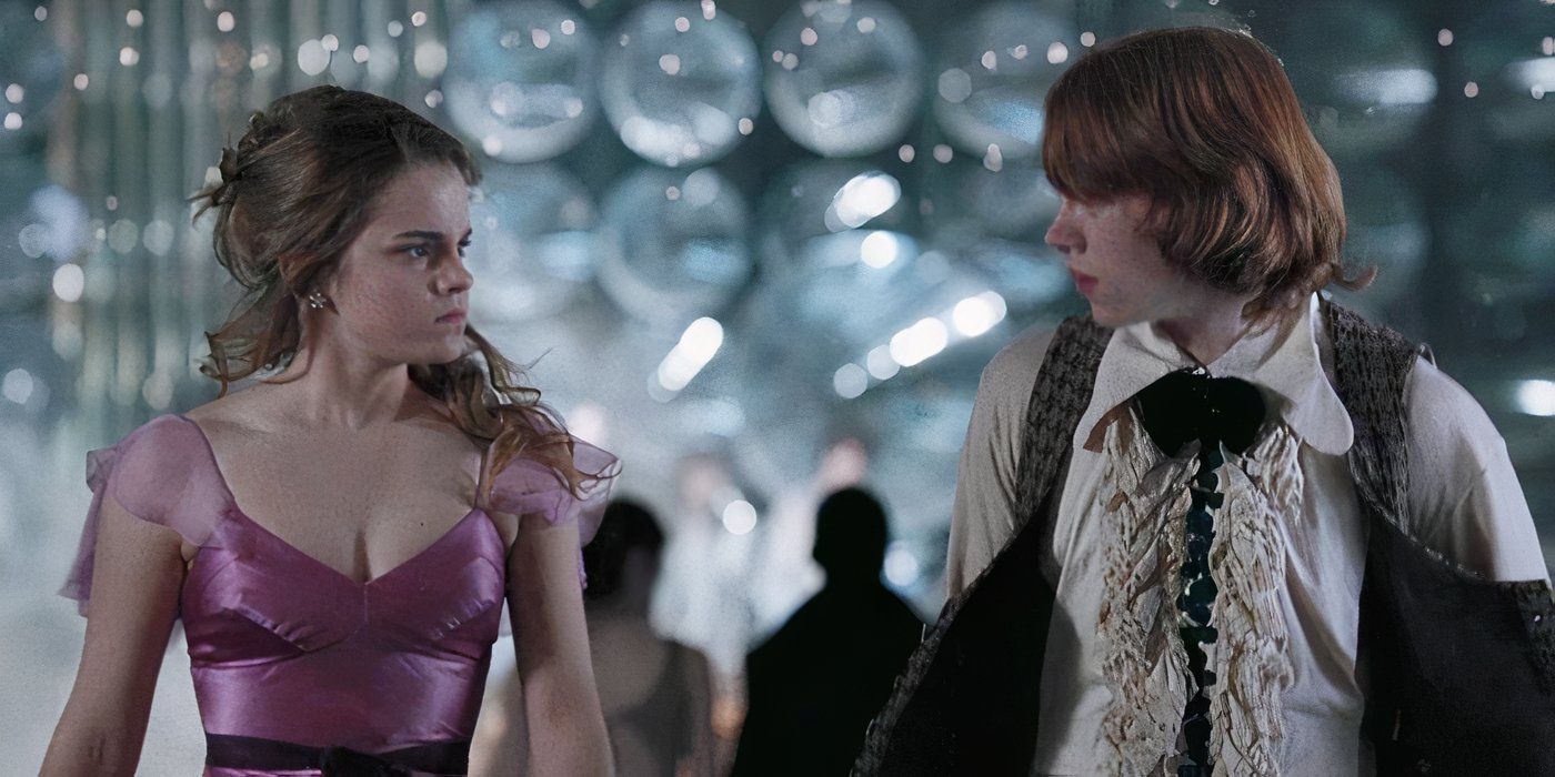 Hermione Granger (Emma Watson) and Ron Weasley (Rupert Grint) arguing at the Yule Ball in 'Harry Potter and the Goblet of Fire