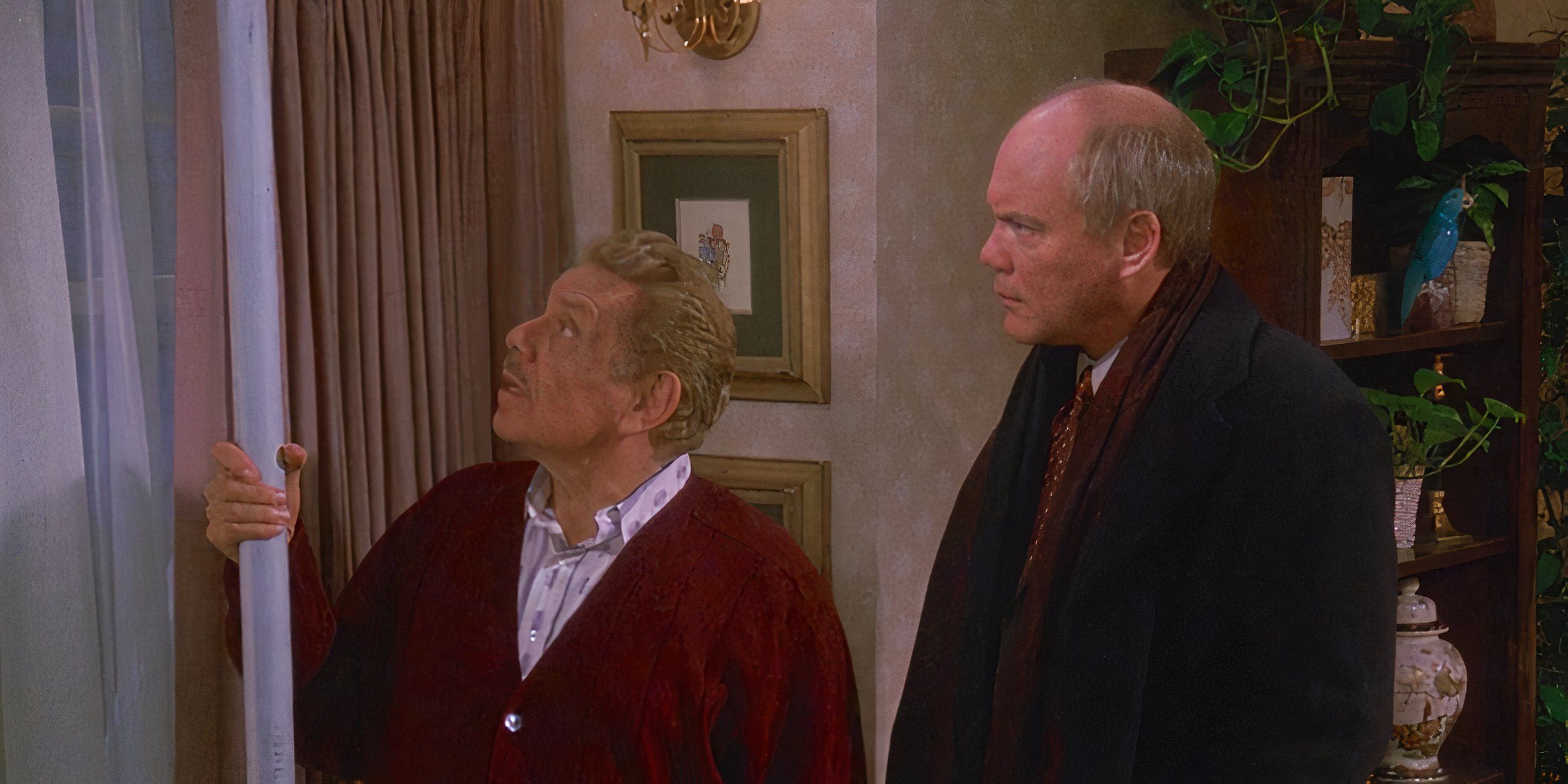 Frank (Jerry Stiller), Kruger (Daniel von Bargen), and the Festivus pole in &lsquo;Seinfeld&rsquo;