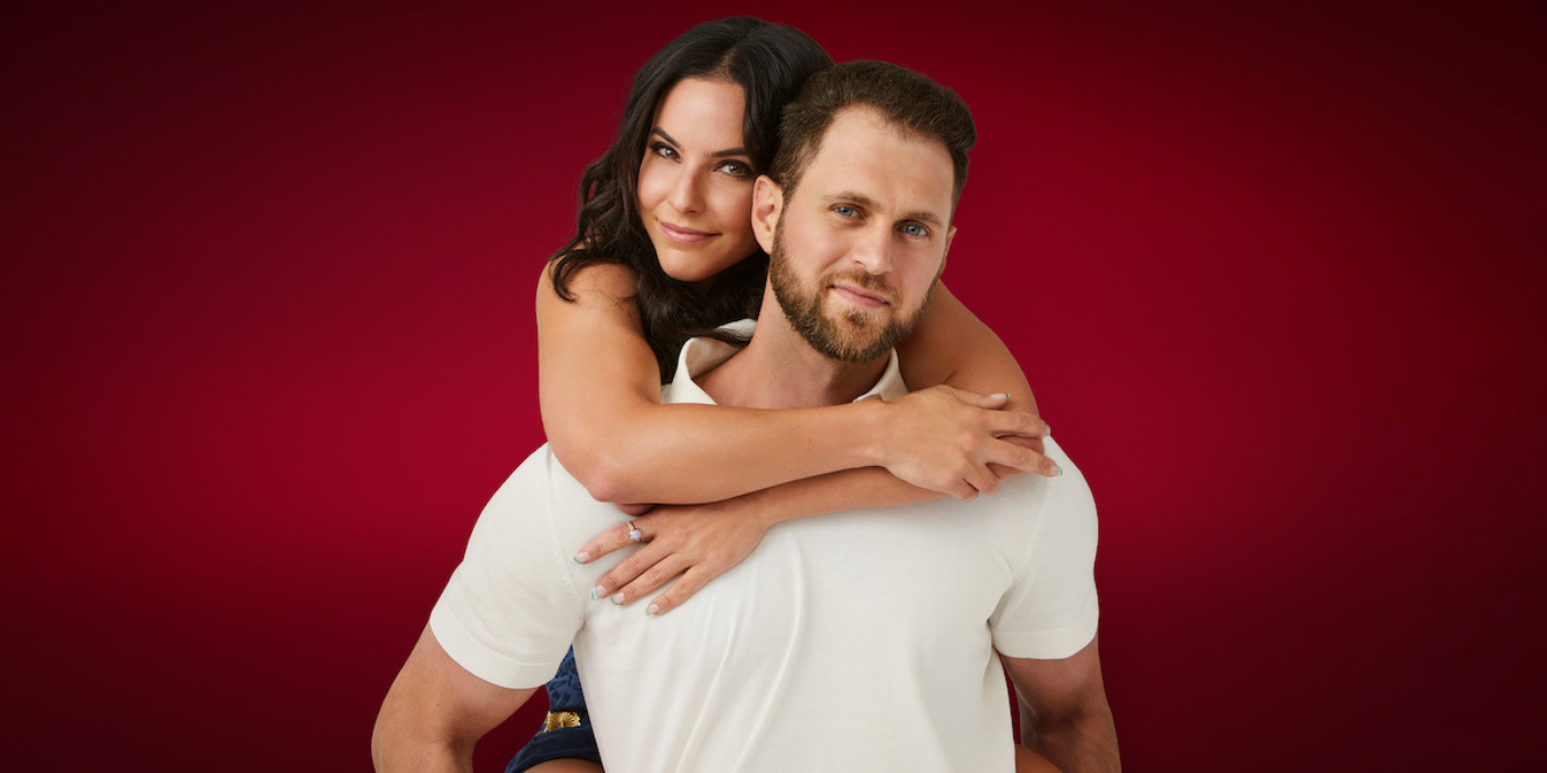 Vanessa hugging Dave for their Ultimatum Season 3 promo photo