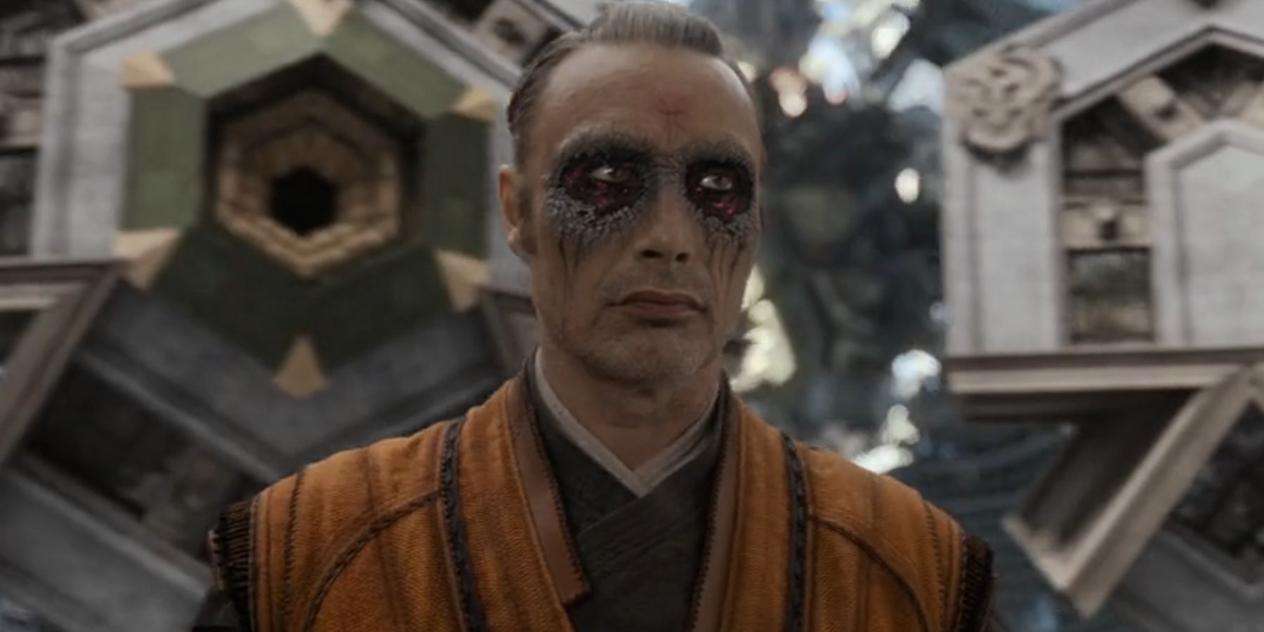 Kaecilius, played by Mads Mikkelsen, looks onward in 'Doctor Strange'.