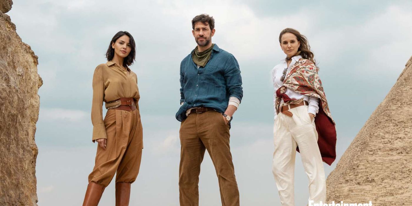 Eiza Gonzales, John Krasinski, and Natalie Portman pose for an official image for the movie 'Fountain of Youth' by Guy Ritchie (1)