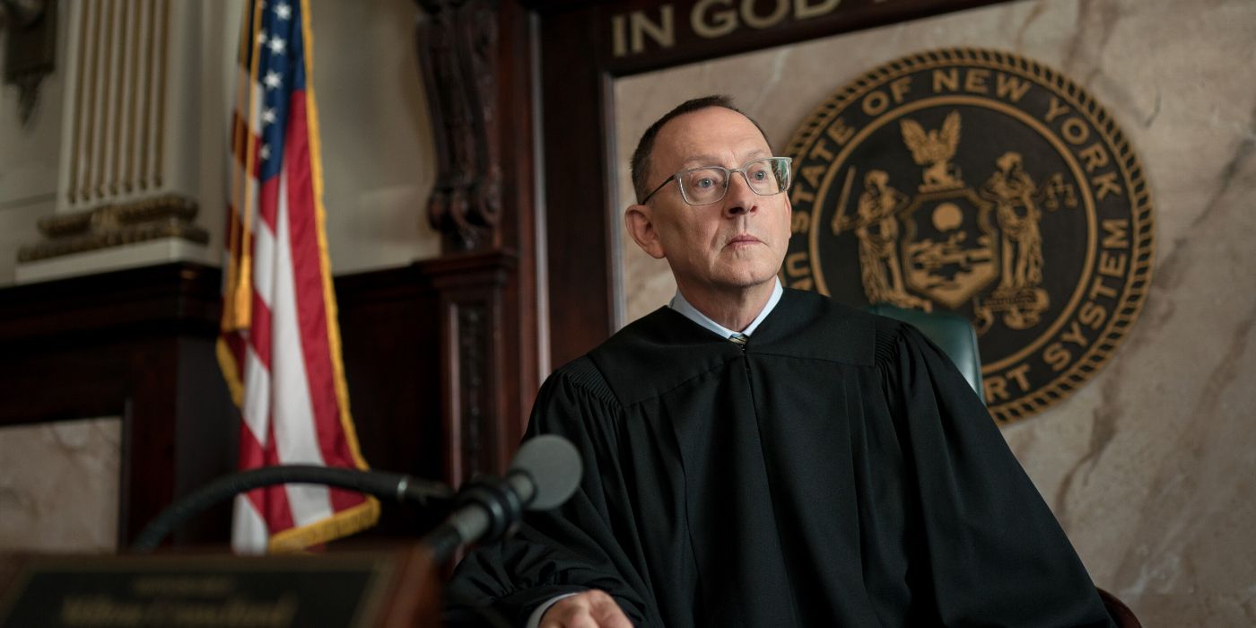 Michael Emerson sitting on the bench in Elsbeth Season 2 Episode 7