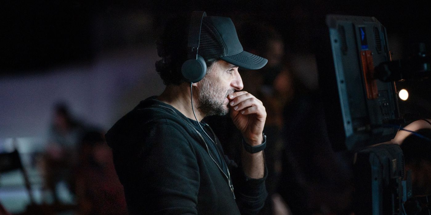 Jaume Collett Serra on the set of Carry-On.