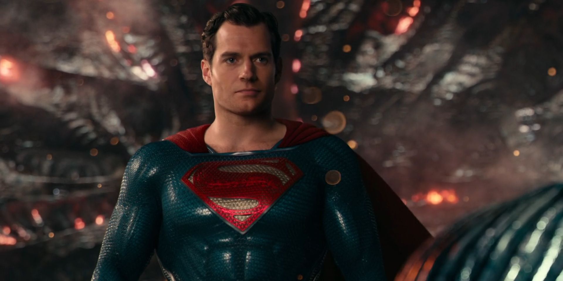 Superman, played by Henry Cavill, looks serious in &lsquo;Justice League&rsquo;.