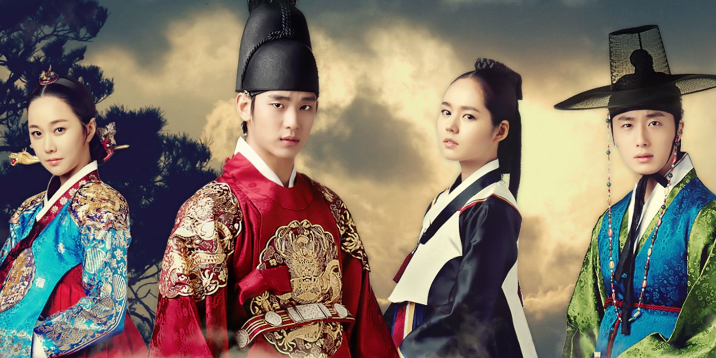 The cast from Moon Embracing the Sun pose for a promo poster in historic outfits.