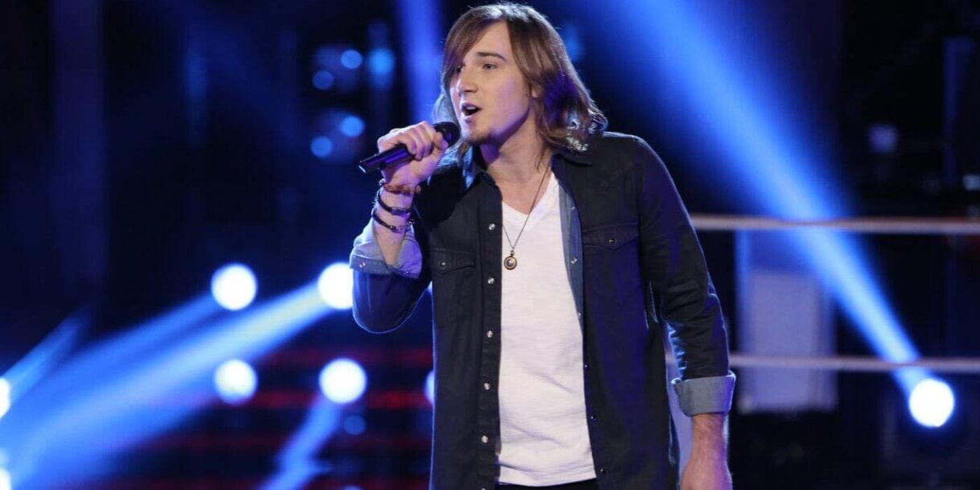 Morgan Wallen performs on 'The Voice'