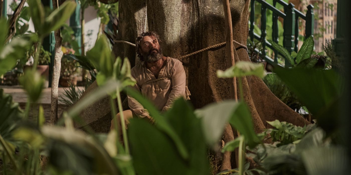 Diego Vasquez tied to a tree in the Buendia house