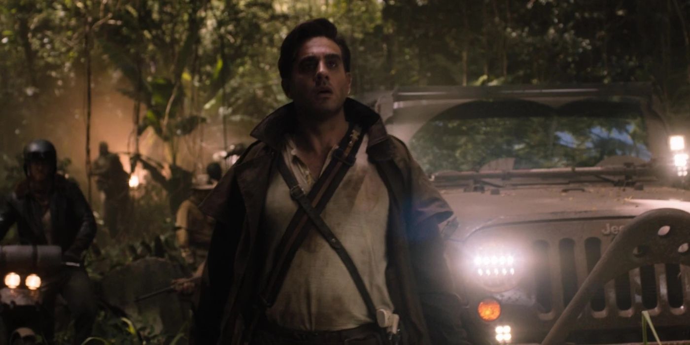 Russell standing with an army in Jumanji: Welcome to the Jungle